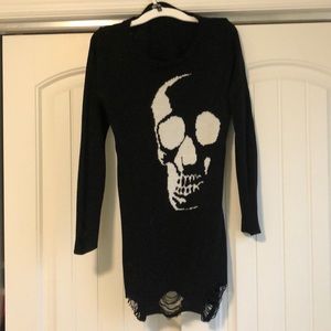 Hot Topic long skull sweater